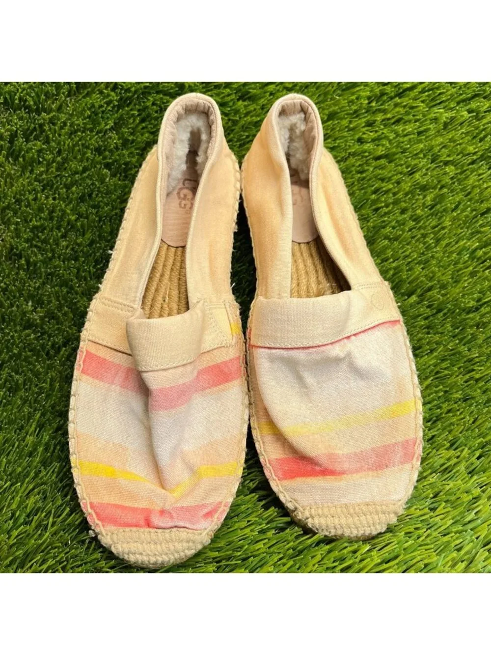 UGG Renada Womens Size 7 Brown Red Casual Classic Outdoor Slip On Flats Shoes
